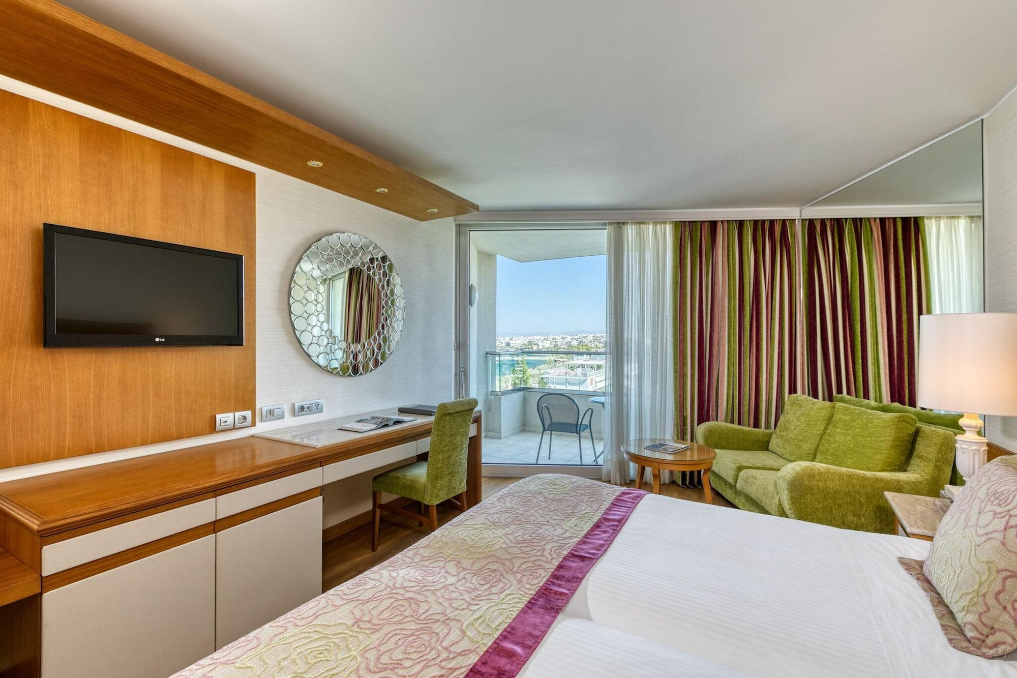 Divani Apollon Palace & Thalasso Vouliagméni